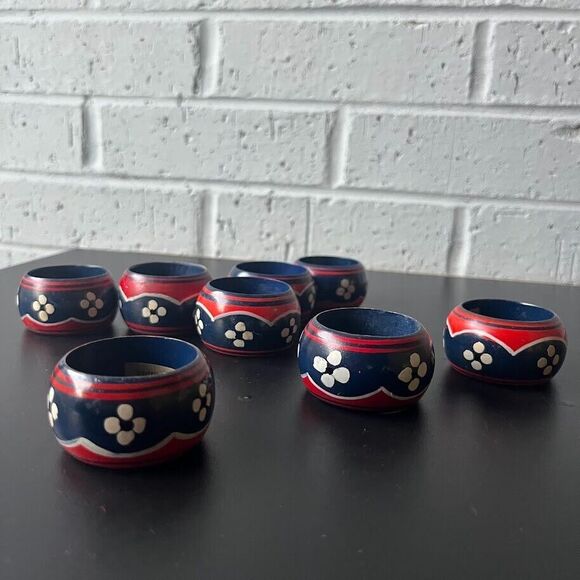Vintage Wooden Napkin Rings Handpainted India Daisy's Tribal Boho Style set of 8 - Picture 7 of 7